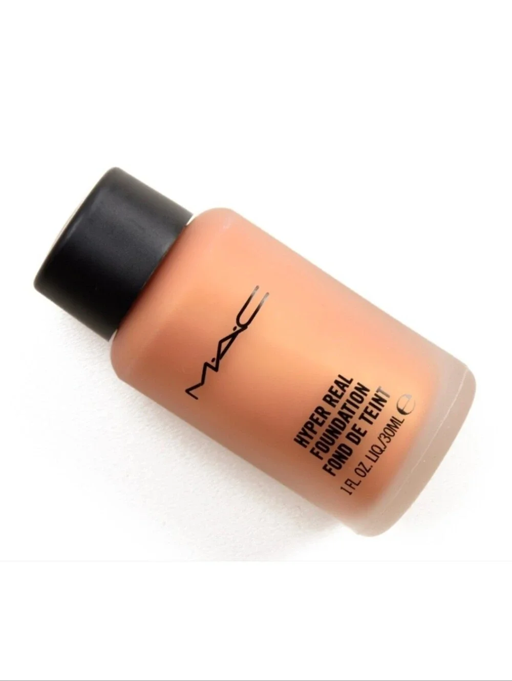 MAC Hyper Real Foundation - Bronze FX ☆ RARE☆